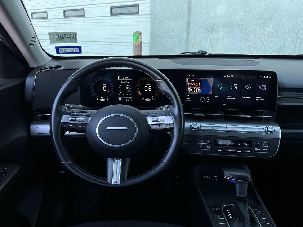 Used 2025 Hyundai Kona SEL image 14