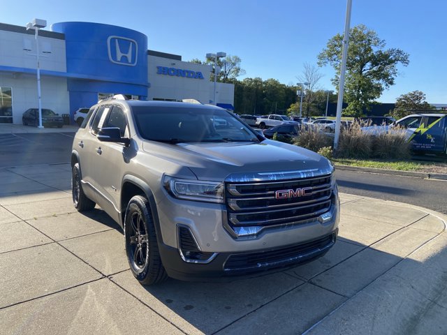 Used 2022 GMC Acadia AT4 w/ Technology Package image 2