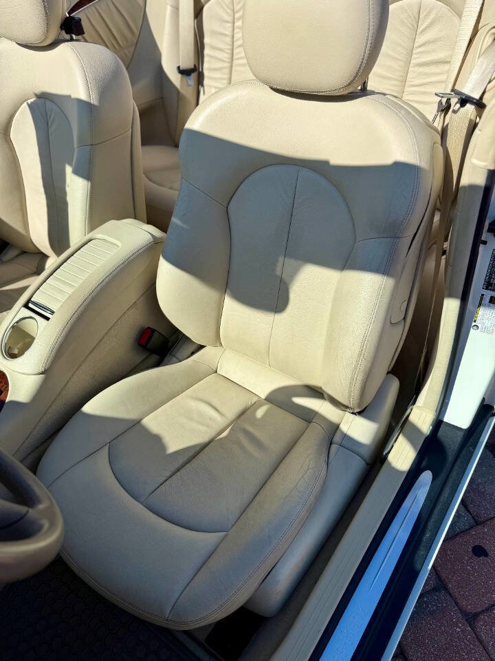 Used 2008 Mercedes-Benz CLK 350 Cabriolet image 13