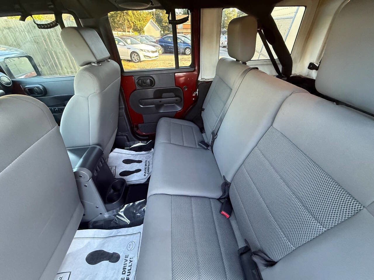 Used 2008 Jeep Wrangler Unlimited Rubicon w/ Dual Top Group image 13