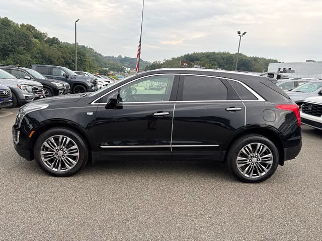 Used 2019 Cadillac XT5 Premium Luxury AWD/4WD image 2