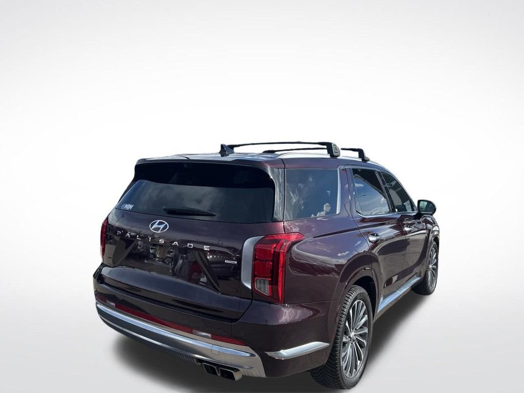 Used 2024 Hyundai Palisade Calligraphy image 6