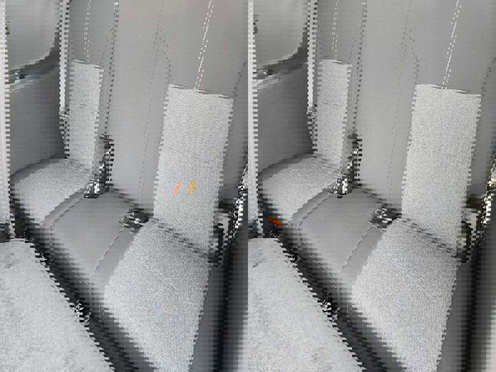 New 2025 GMC Acadia Elevation image 9