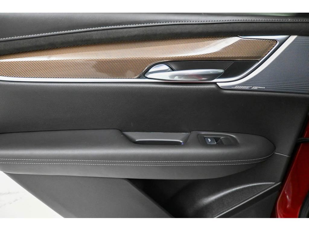 Certified 2023 Cadillac XT6 Sport w/ Platinum Package image 23