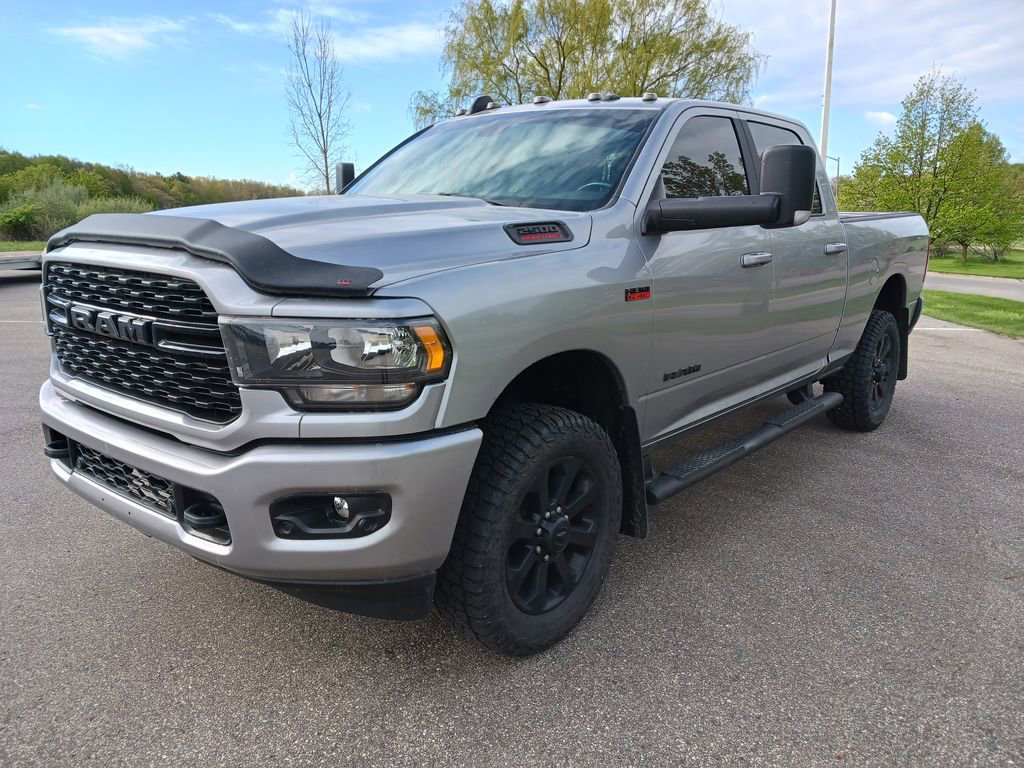 Used 2022 RAM 2500 Big Horn w/ Night Edition AWD/4WD image 5
