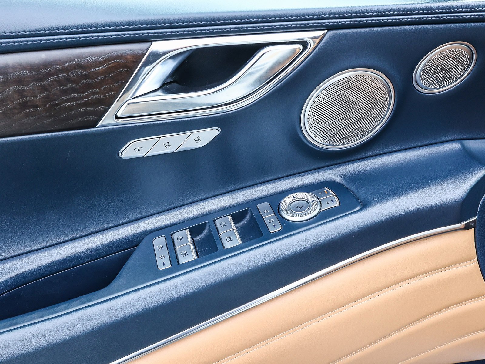 Used 2021 Genesis GV80 3.5T w/ Prestige Package 07 image 22