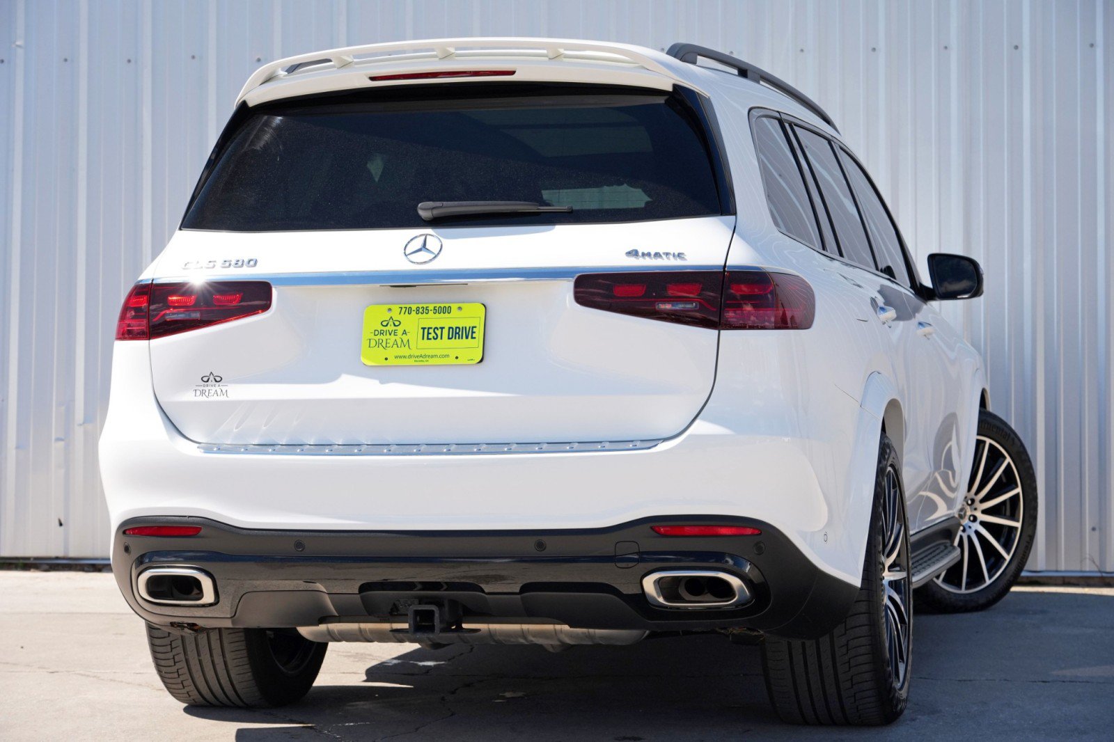 Used 2024 Mercedes-Benz GLS 580 4MATIC image 5