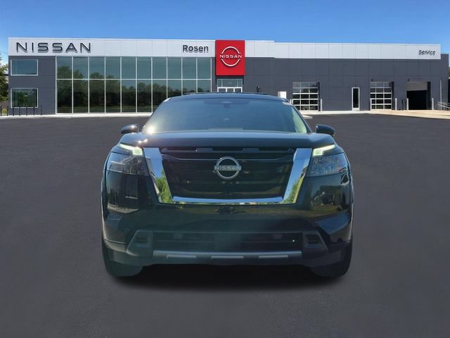 Certified 2025 Nissan Pathfinder SL AWD/4WD image 8