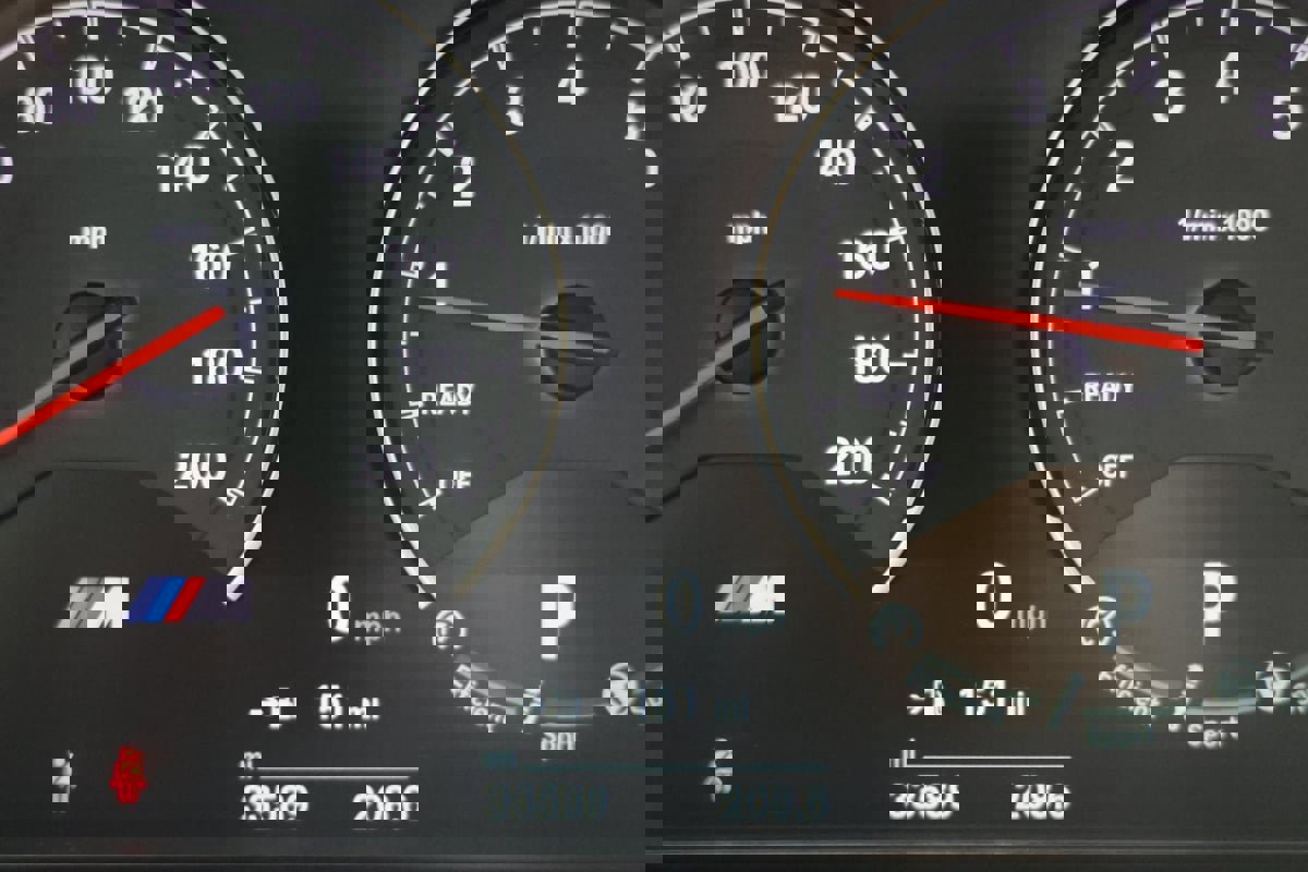 Used 2019 BMW M4 CS w/ Executive Package image 13