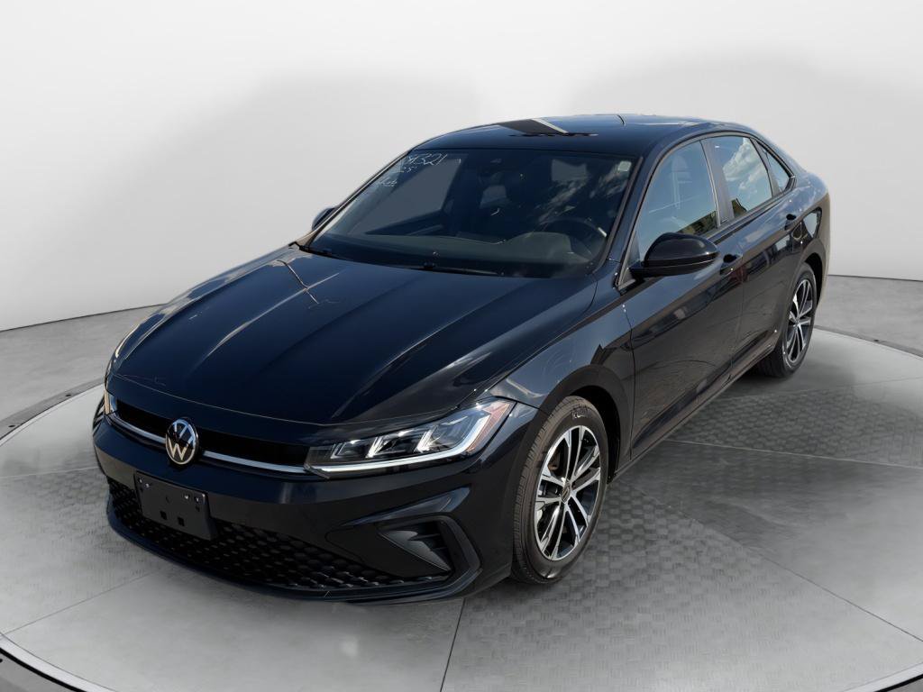 Used 2025 Volkswagen Jetta Sport FWD image 6