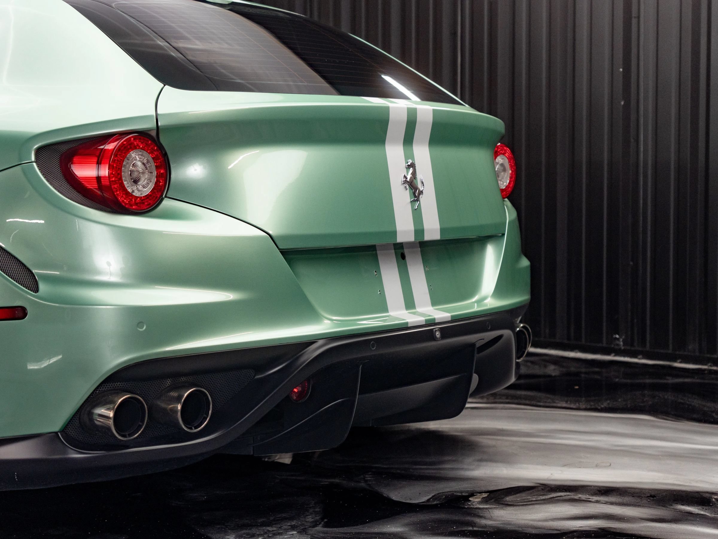 Used 2012 Ferrari FF AWD/4WD image 13