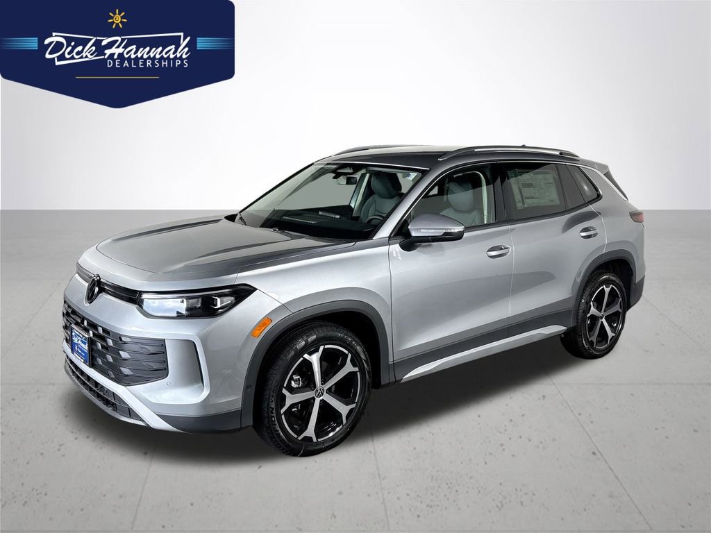 New 2025 Volkswagen Tiguan SE image 1