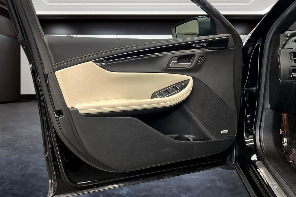 Used 2019 Chevrolet Impala Premier w/ Premier Confidence Package FWD image 20