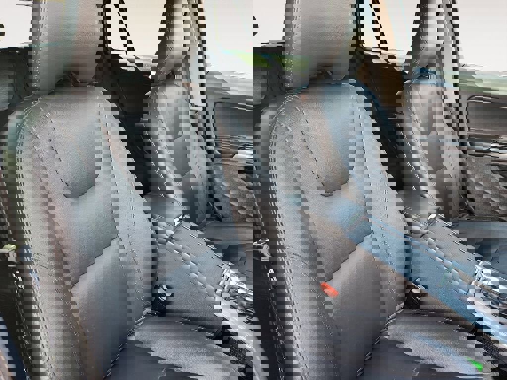 Used 2018 Volvo V60 T5 Cross Country AWD/4WD image 15