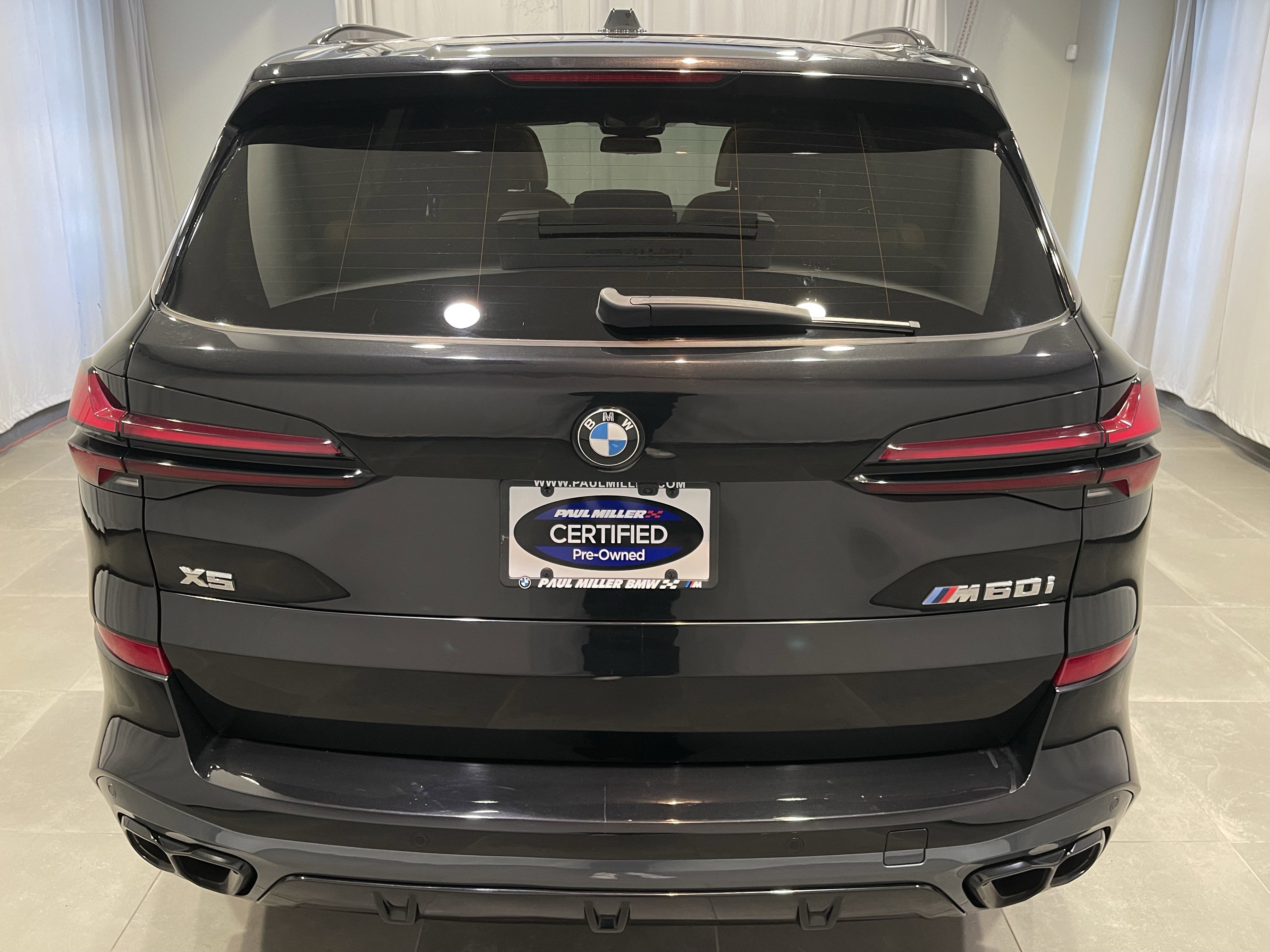 Used 2024 BMW X5 M60i w/ Parking Assistance Package AWD/4WD image 6