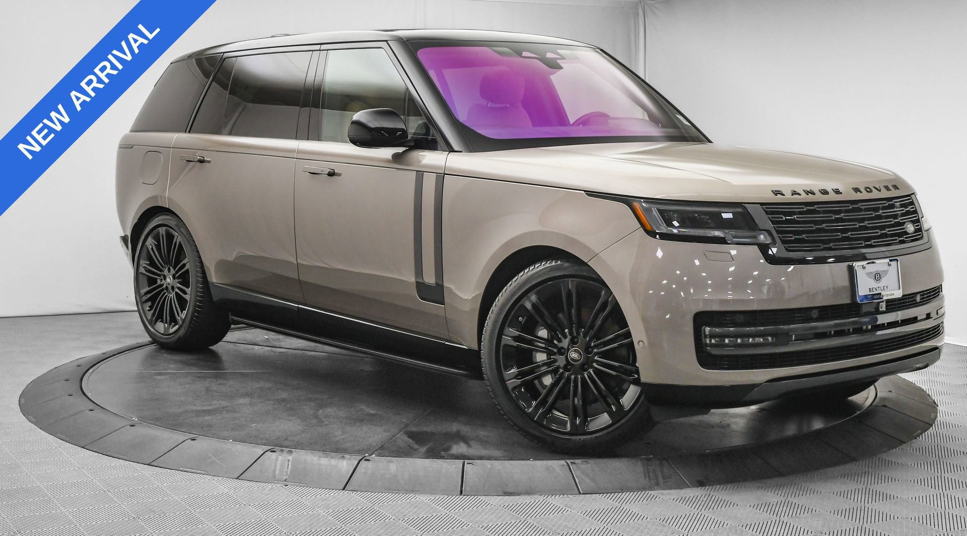 Used 2023 Land Rover Range Rover Long Wheelbase SE