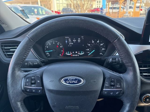 Used 2020 Ford Escape SEL image 16