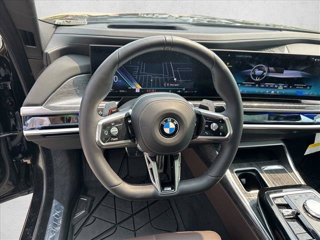 Used 2026 BMW 740i xDrive w/ Premium Package AWD/4WD image 13