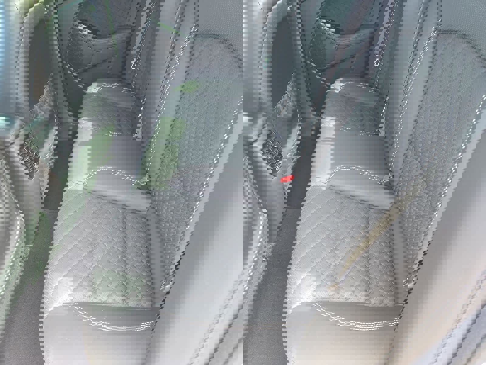 Used 2015 Kia Optima SX image 17