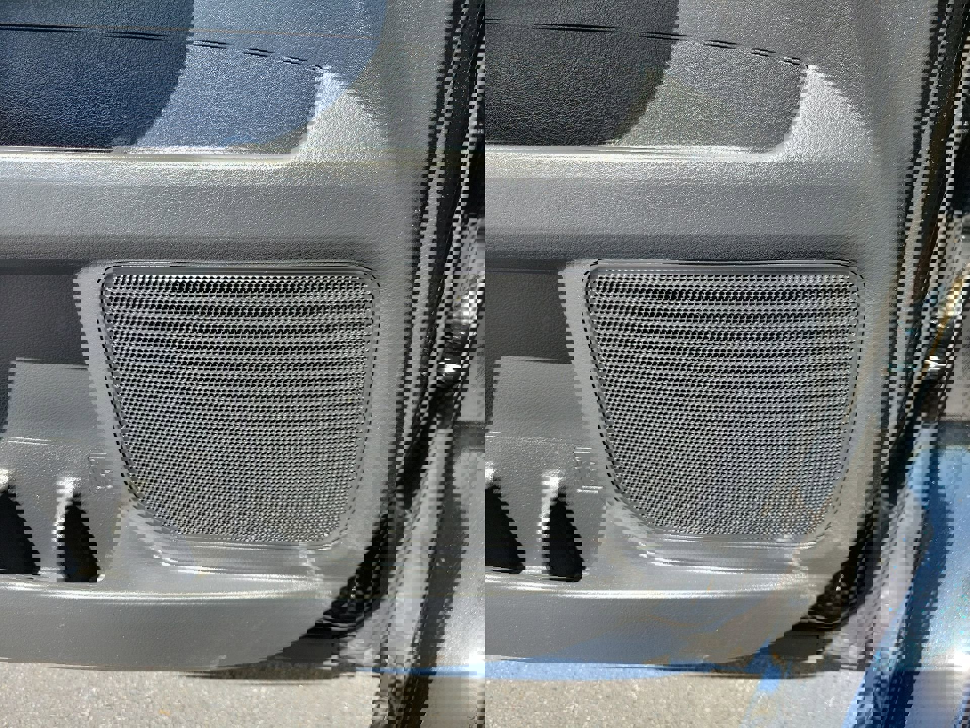 Used 2021 Toyota Sienna XLE AWD/4WD image 19