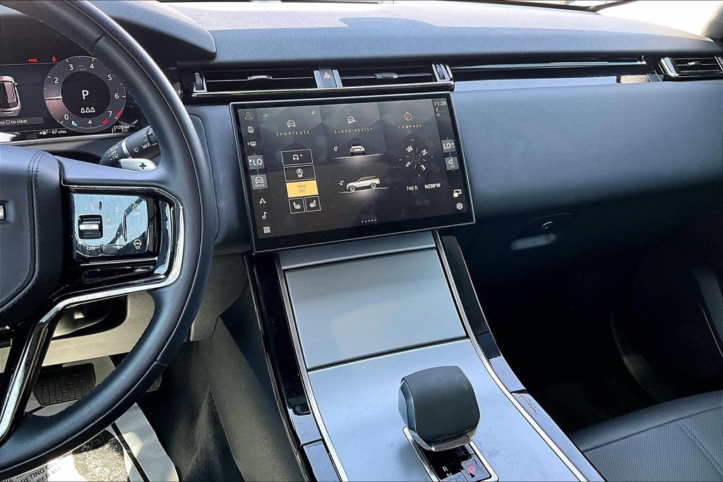 Used 2024 Land Rover Range Rover Velar S AWD/4WD image 5