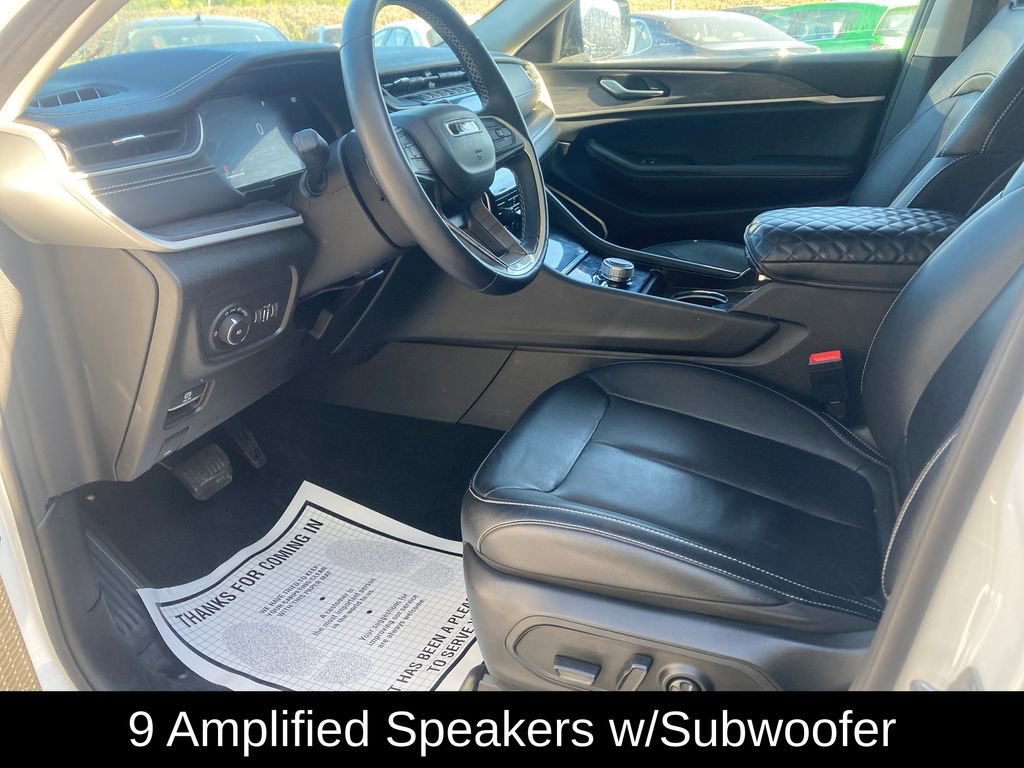 Used 2022 Jeep Grand Cherokee L Limited image 12