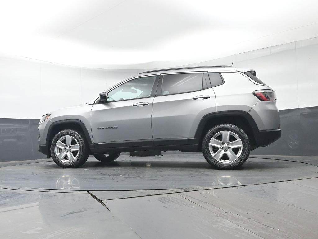Used 2022 Jeep Compass Latitude w/ Convenience Group image 33