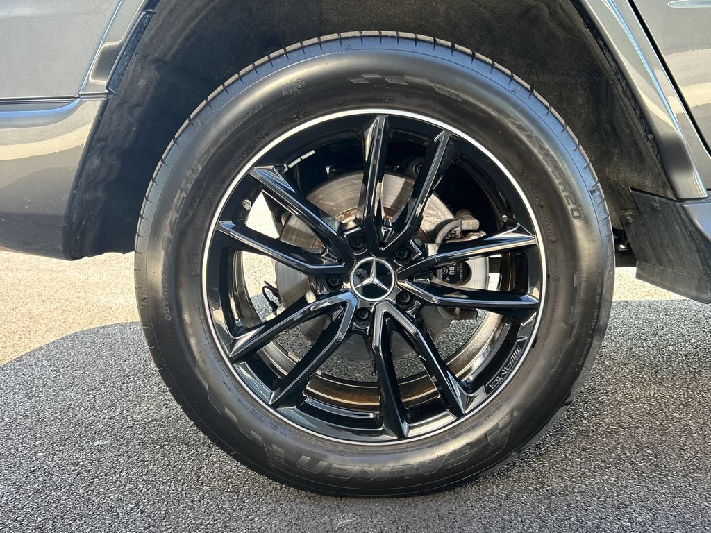Used 2025 Mercedes-Benz G 550 image 35