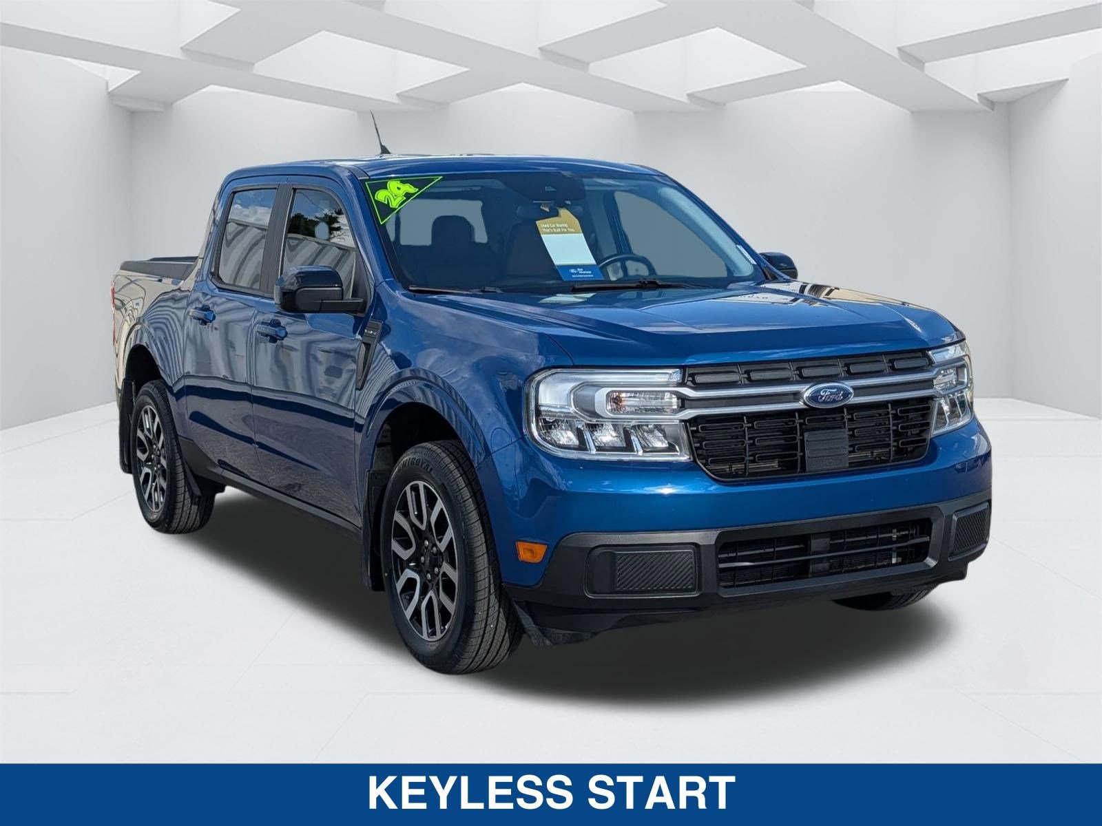 Certified 2024 Ford Maverick Lariat image 2