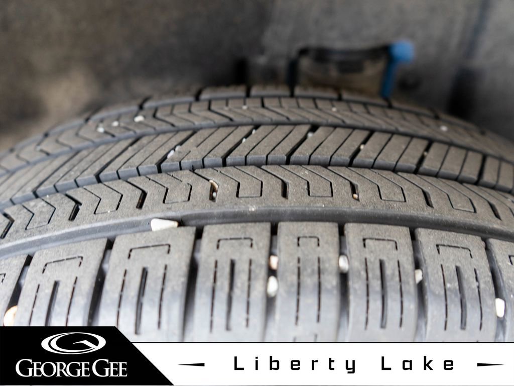 Used 2026 GMC Terrain Elevation w/ Elevation Premium Package image 30