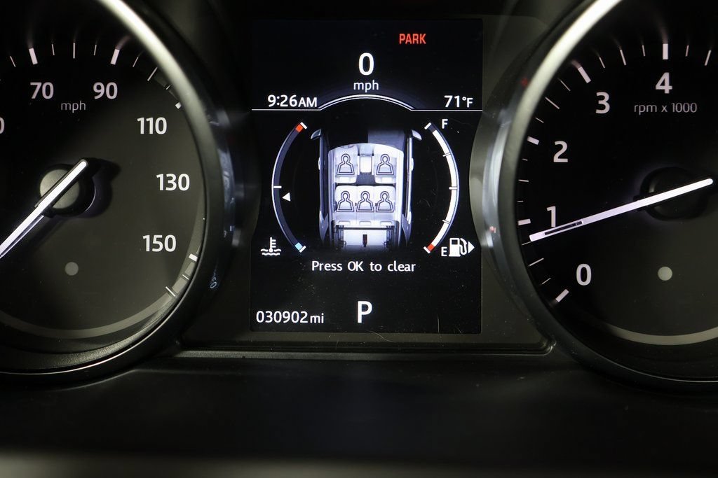Used 2017 Land Rover Discovery Sport HSE AWD/4WD image 17