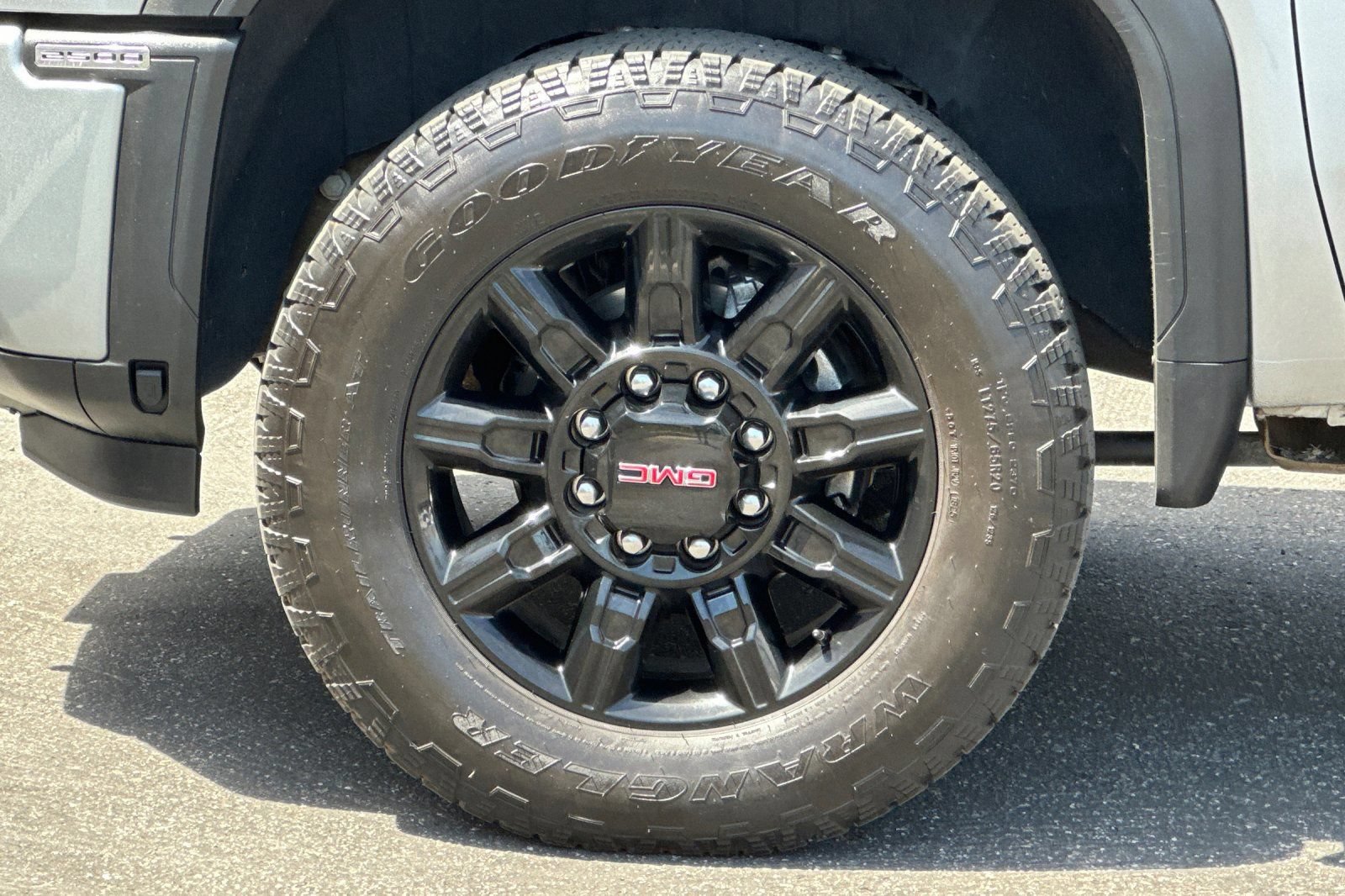 Certified 2025 GMC Sierra 2500 AT4 AWD/4WD image 27