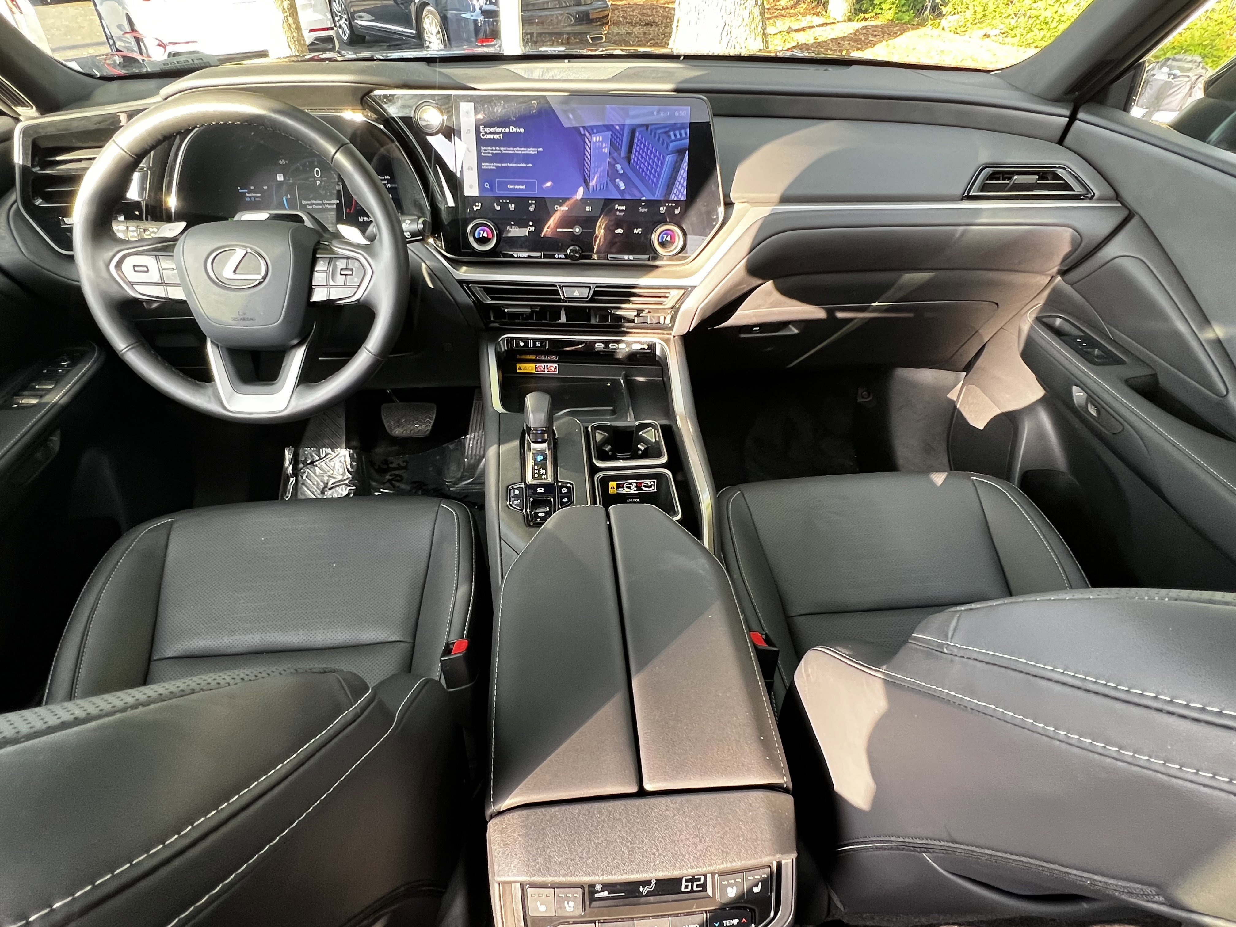 Certified 2025 Lexus TX 350 AWD w/ Technology Package image 36