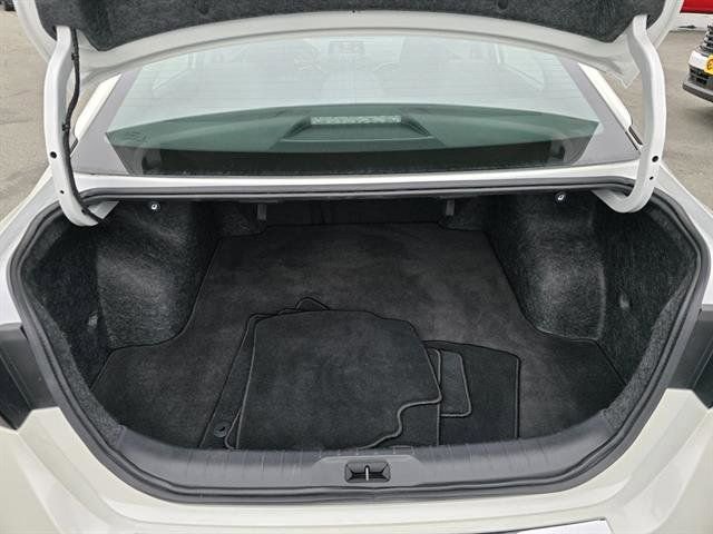 Used 2023 Nissan Altima 2.5 SV FWD image 11