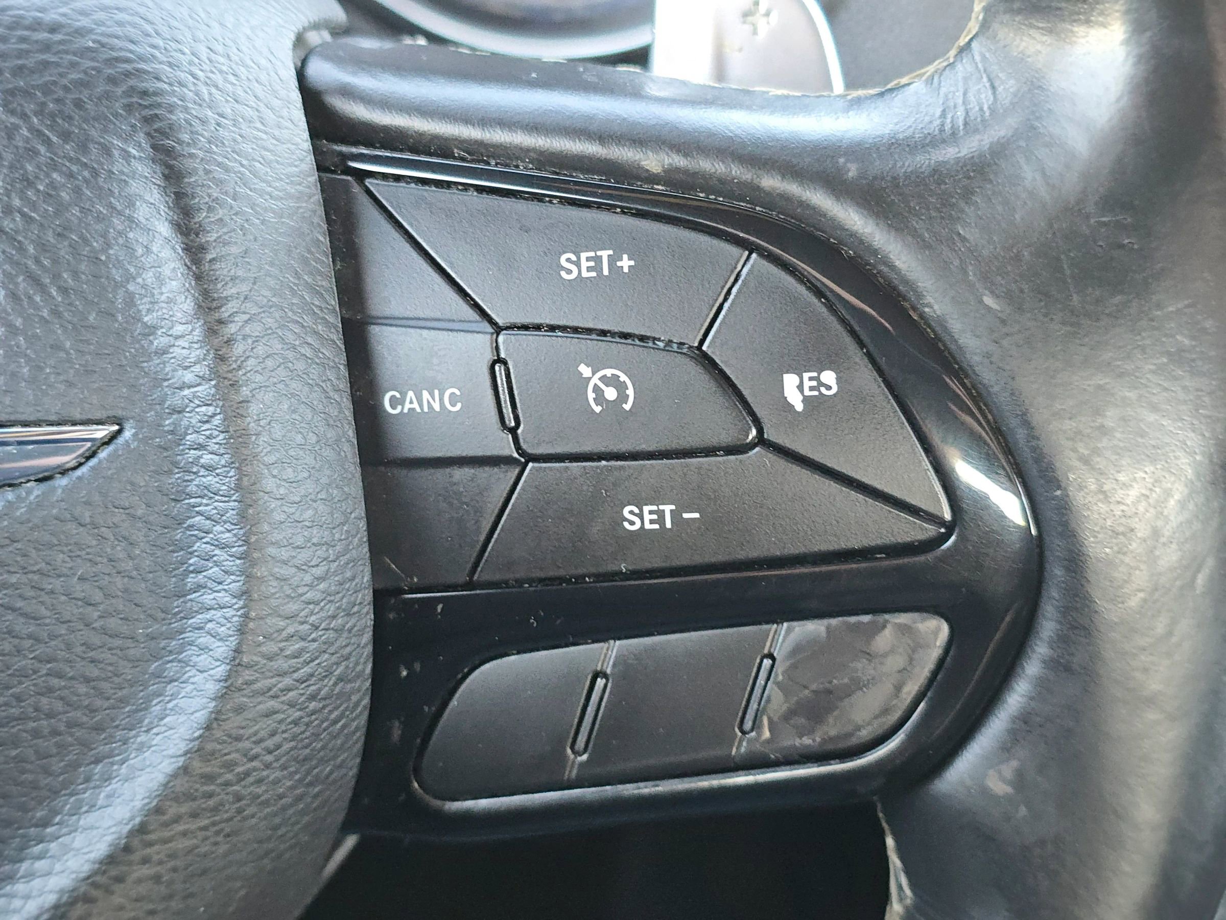 Used 2021 Chrysler 300 S image 17