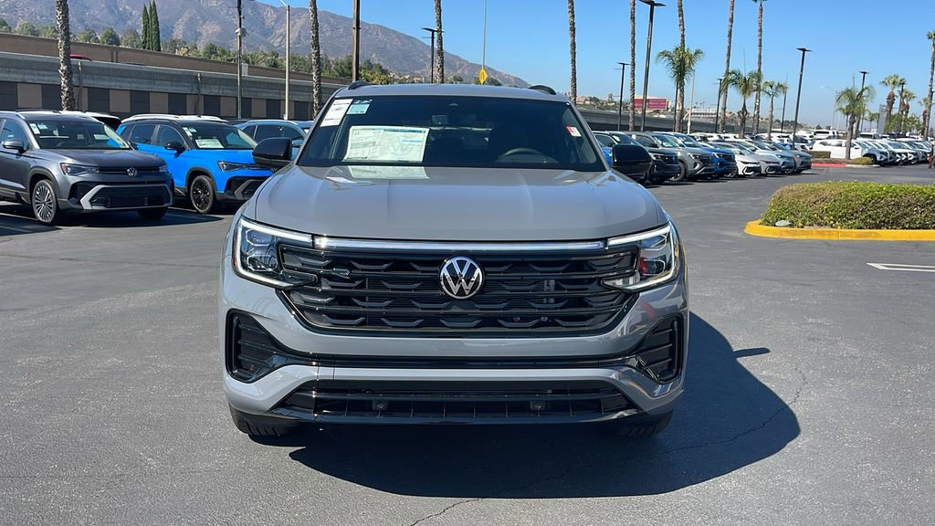 New 2026 Volkswagen Atlas Cross Sport SEL R-Line AWD/4WD image 3