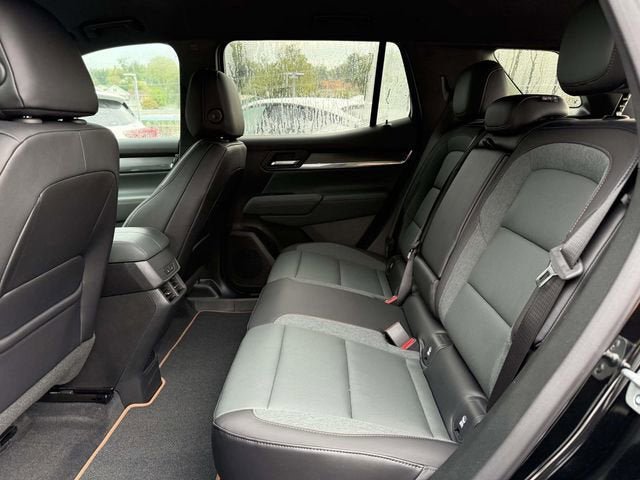 New 2026 GMC Terrain AT4 w/ Convenience Package III AWD/4WD image 9