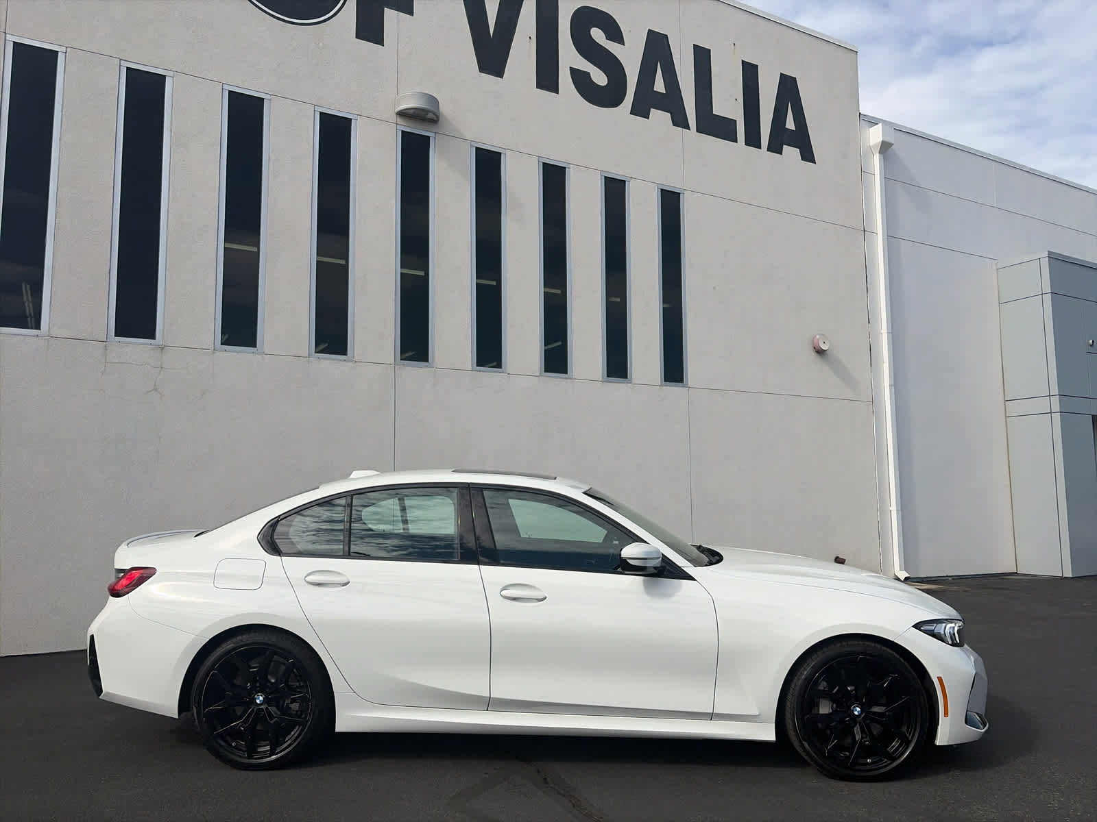 Used 2026 BMW 330i Sedan RWD image 4