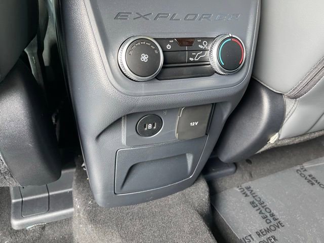 New 2026 Ford Explorer Active w/ Active Comfort Package image 17