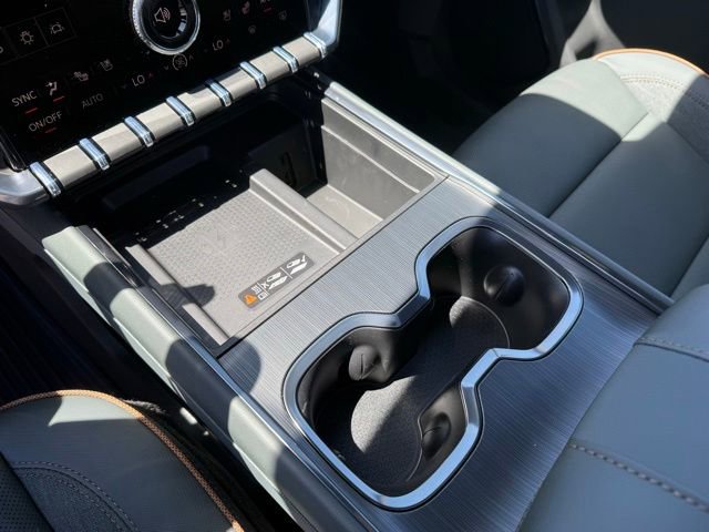 New 2026 GMC Acadia AT4 w/ Luxury Package AWD/4WD image 27
