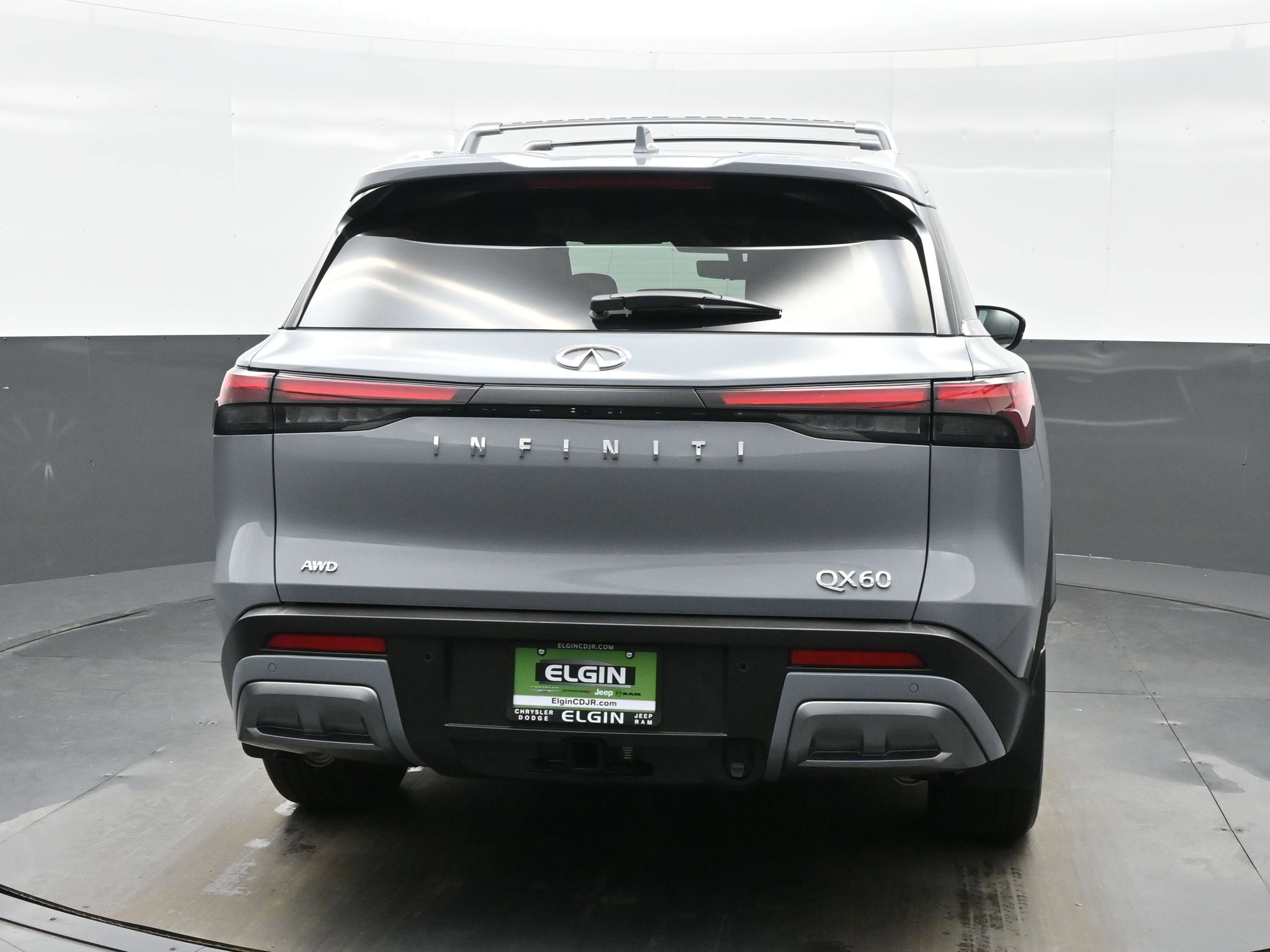 Used 2025 INFINITI QX60 Sensory w/ Vision Package image 5