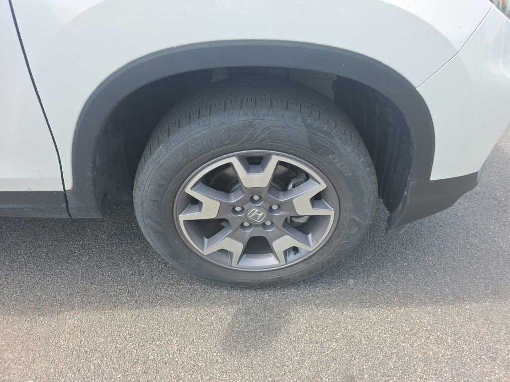 Used 2023 Honda Passport TrailSport image 9