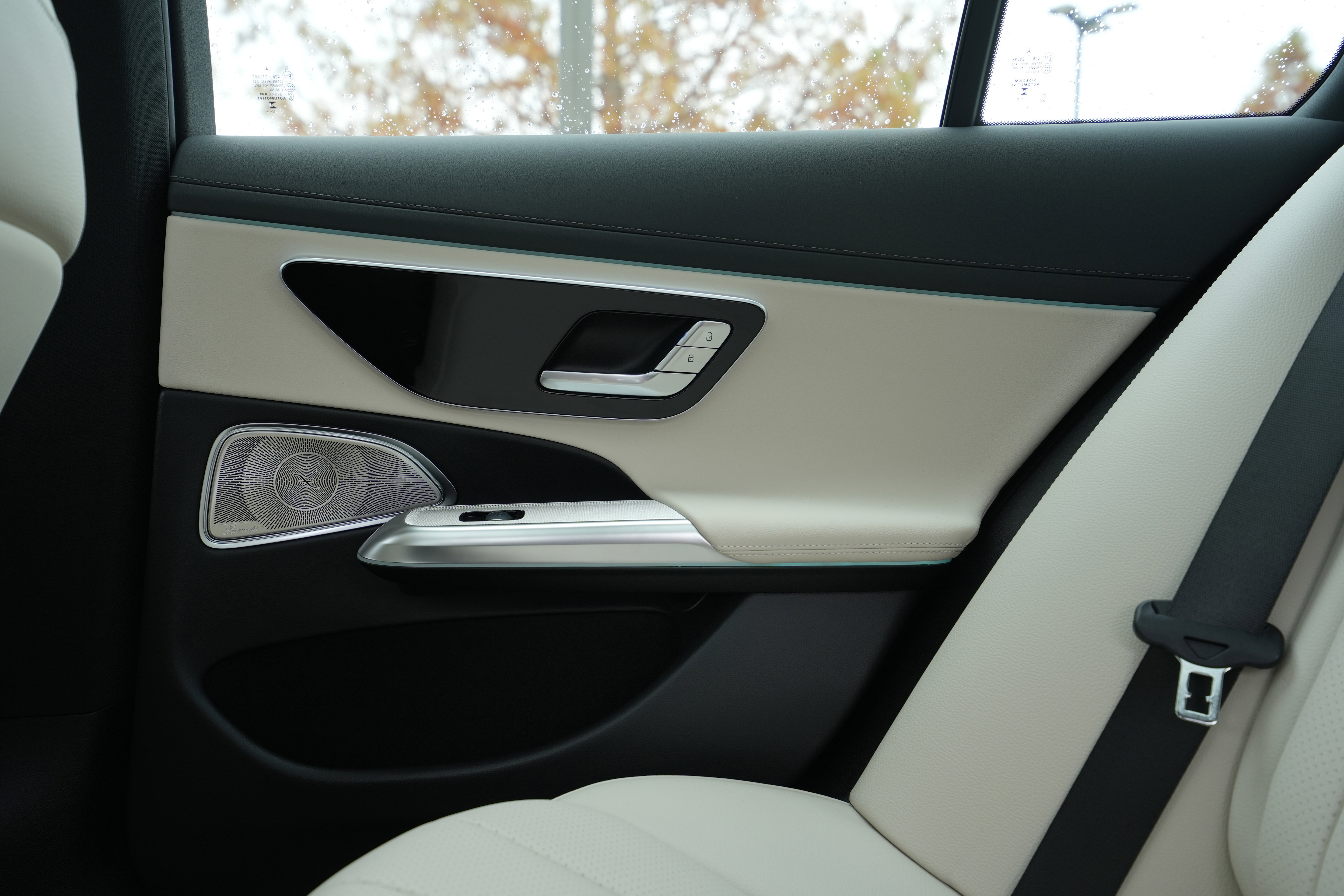 New 2026 Mercedes-Benz E 350 4MATIC Sedan image 42