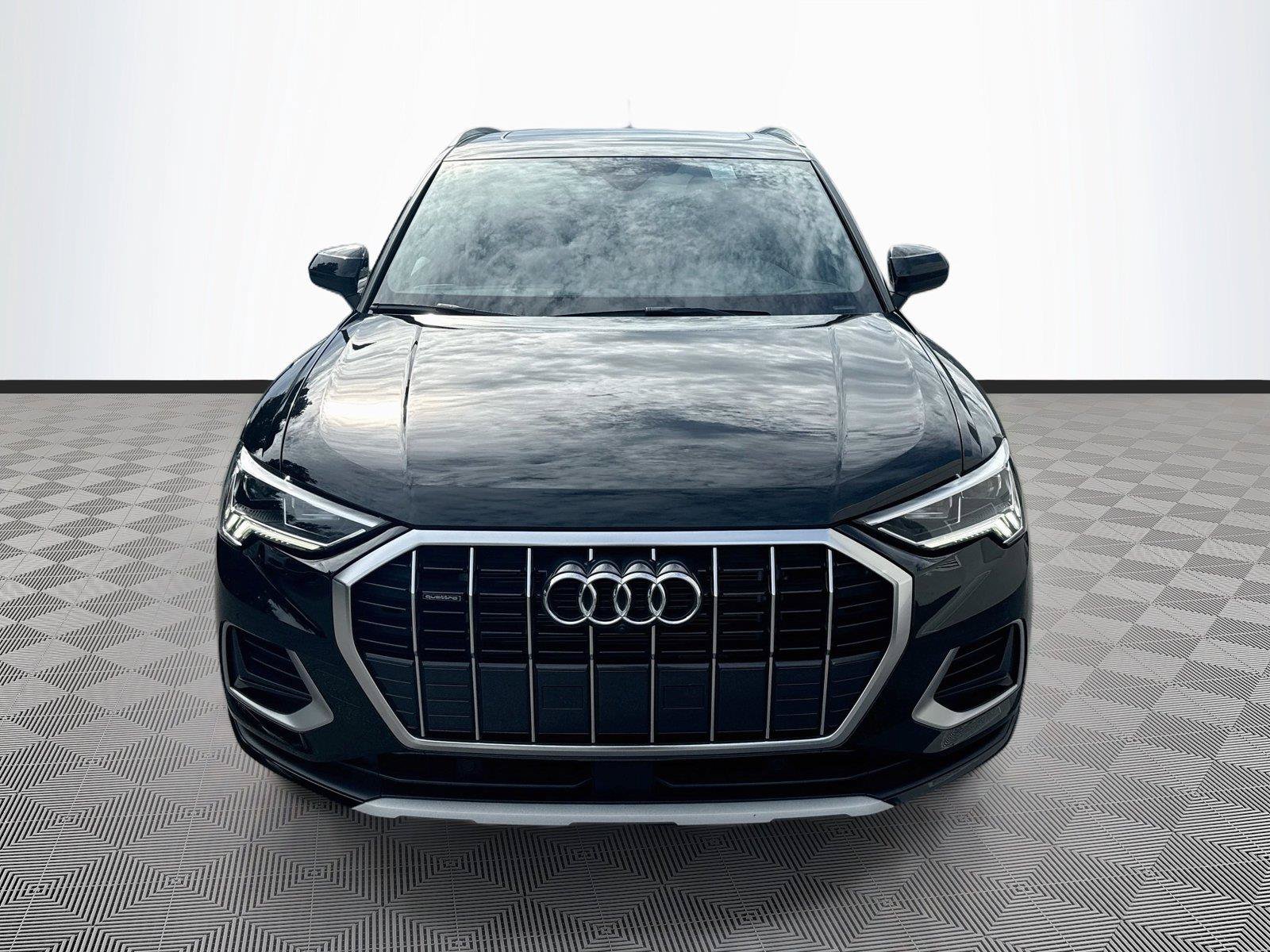 Certified 2024 Audi Q3 2.0T Premium Plus AWD/4WD image 2