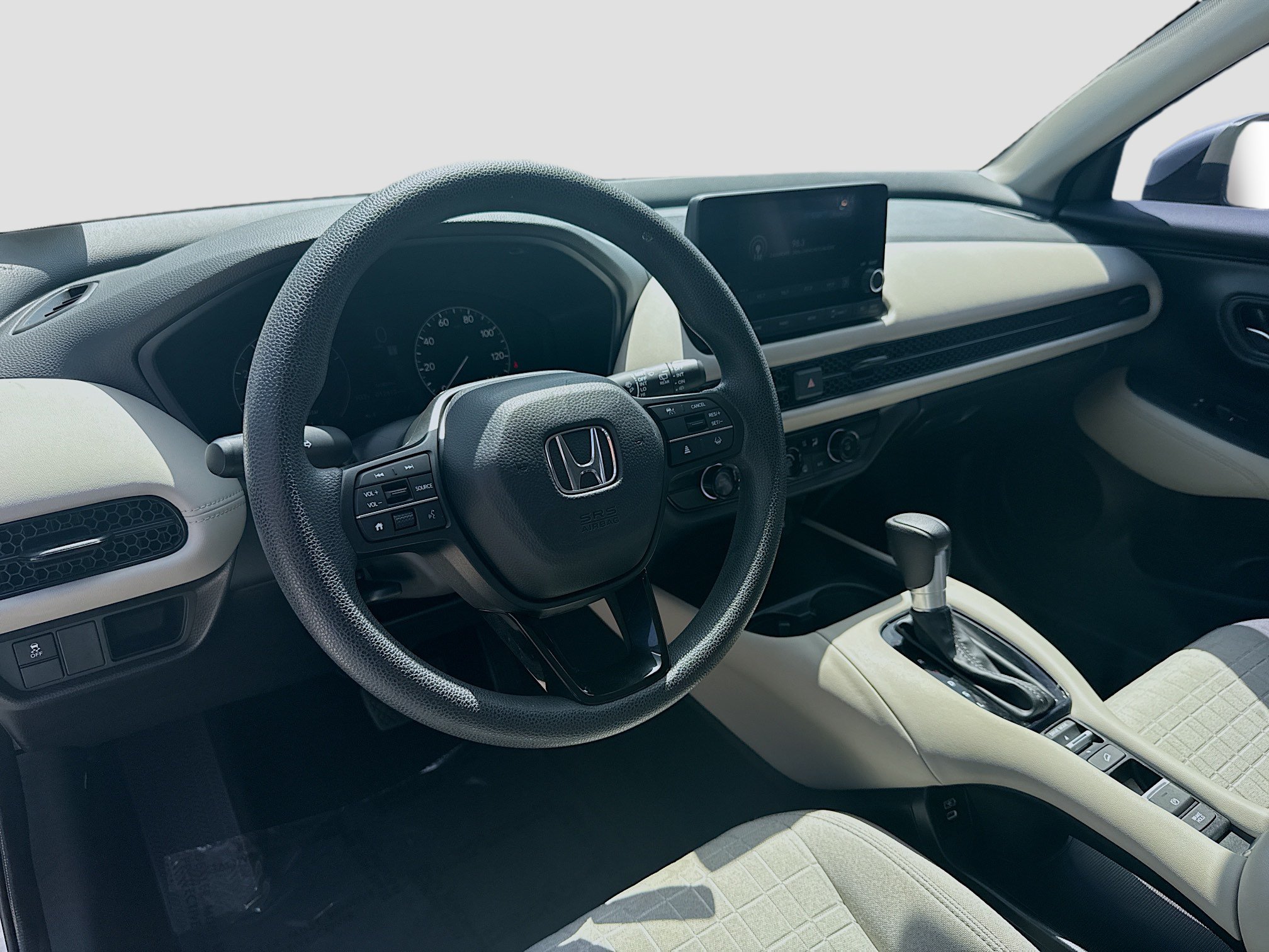 Used 2024 Honda HR-V LX image 7