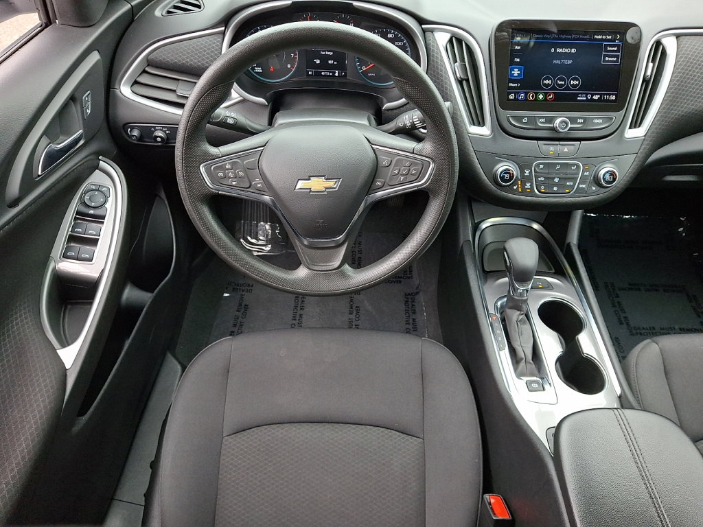 Used 2025 Chevrolet Malibu LT image 22