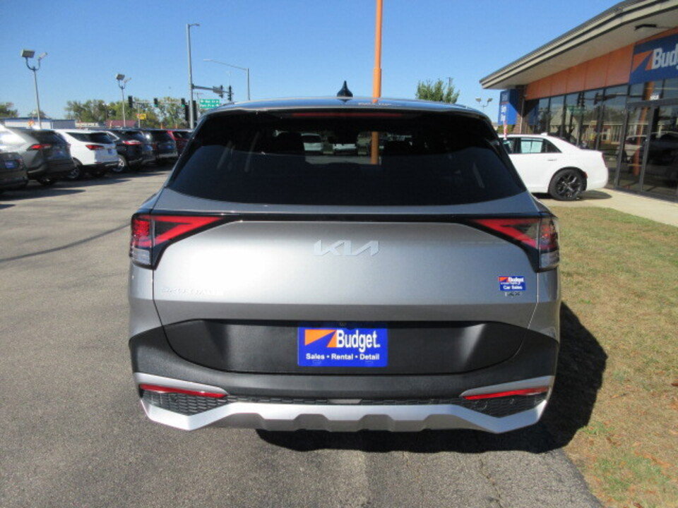 Used 2024 Kia Sportage LX image 4