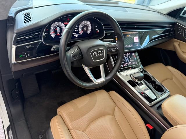 Used 2019 Audi Q8 Prestige image 13