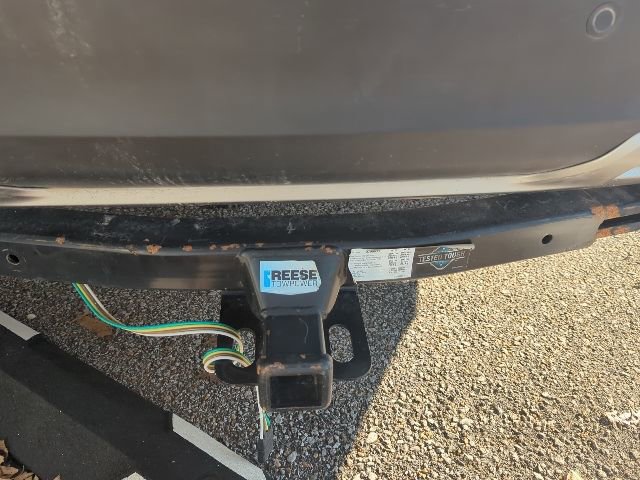 Used 2021 Ford Explorer XLT w/ Equipment Group 202A image 7