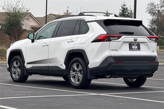 Used 2023 Toyota RAV4 LE image 8